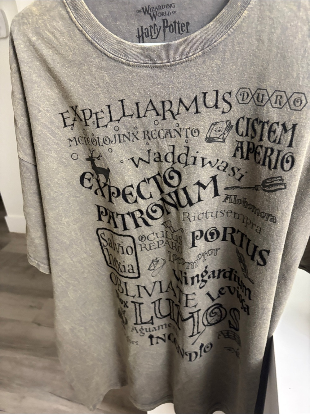 Warner Bros. Harry Potter Gray Spell-Print Short Sleeve Tee